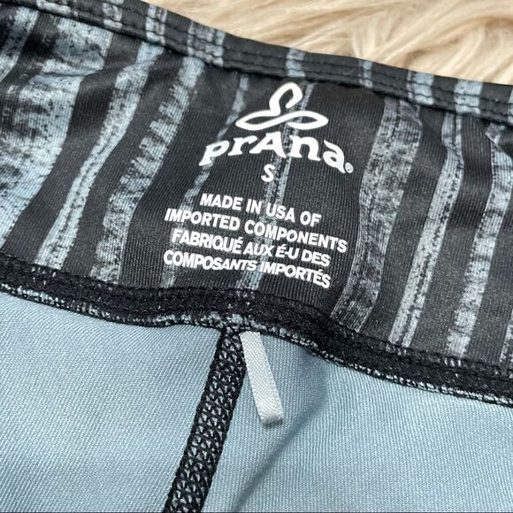 Prana cropped leggings small   - Picture 2 of 5